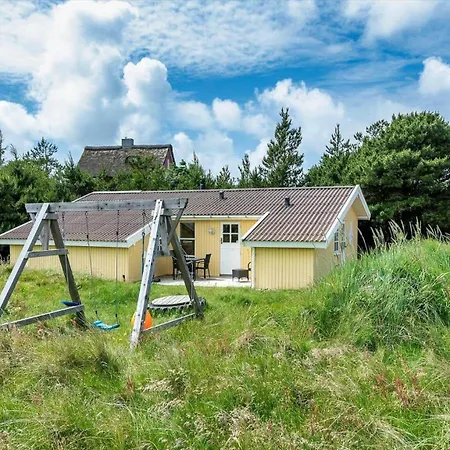 Ve097-vejers-strand-risvej-4 펜션
